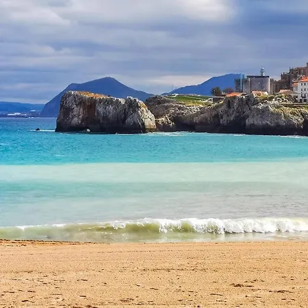 En Casco Historico Con Vistas A La Iglesia *