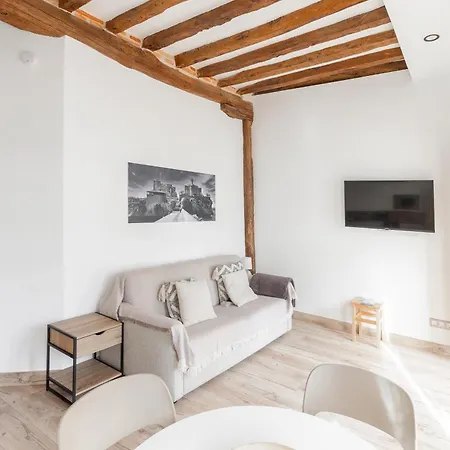 En Casco Historico Con Vistas A La Iglesia Apartment *