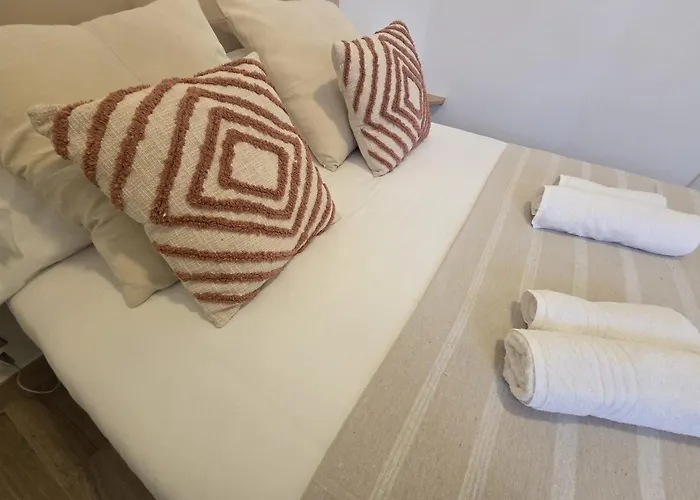 En Casco Histórico Con Vistas A La Iglesia