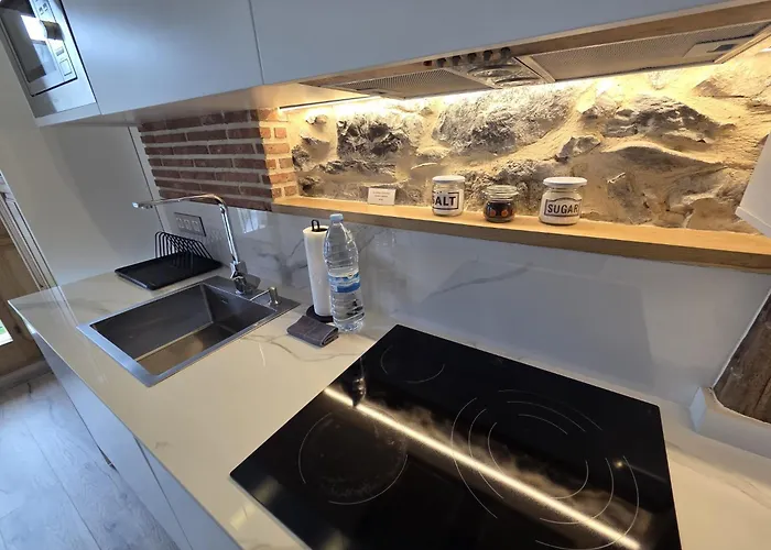 En Casco Histórico Con Vistas A La Iglesia