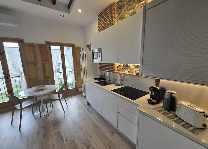 Apartamento En Casco Histórico Con Vistas A La Iglesia *