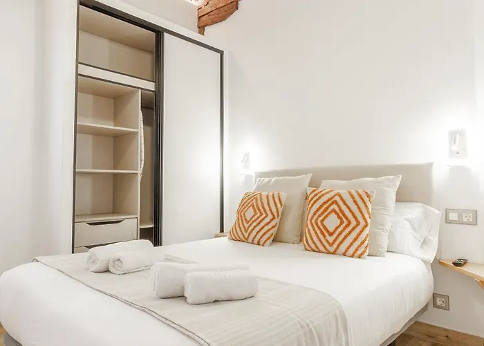 Apartamento En Casco Histórico Con Vistas A La Iglesia *