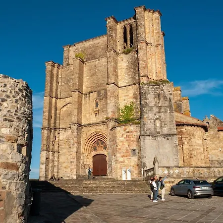 En Casco Historico Con Vistas A La Iglesia Appartamento Castro Urdiales