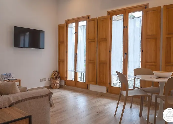 En Casco Historico Con Vistas A La Iglesia Lejlighed Castro Urdiales